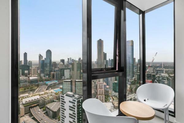 ملبورن Experience Platinum Hotel Apartments المظهر الخارجي الصورة
